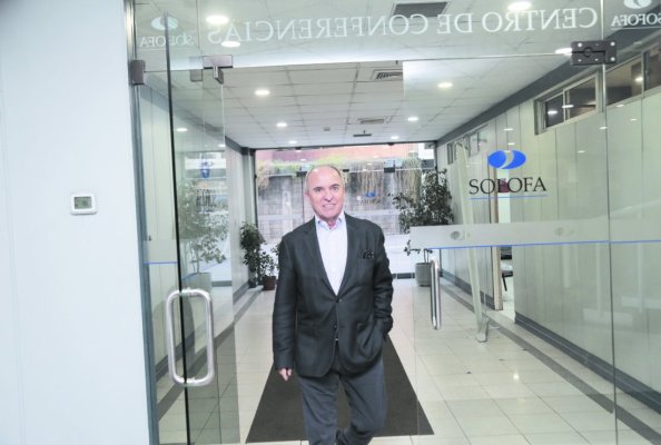 Dólar se desploma tras IPC