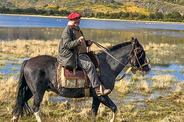 <p>Fallece Víctor Hugo Puchi, el empresario patagónico precursor de la industria salmonera chilena y artífice de AquaChile</p>