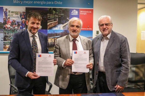 Codelco y Ministerio de Energía firman convenio de cooperación para impulsar la eficiencia energética