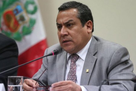 Perú: abogado Gustavo Adrianzén será el nuevo primer ministro tras la renuncia de Alberto Otárola