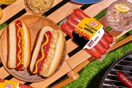 NotCo suma nueva alianza en EEUU: Oscar Mayer, la tradicional marca de salchichas, lanza su primer hot dog vegano
