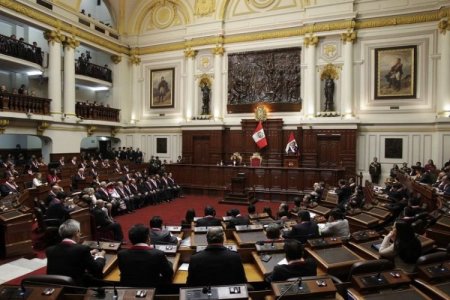 Bicameralidad en Perú: Moody’s podría cambiar perspectiva de Perú a estable