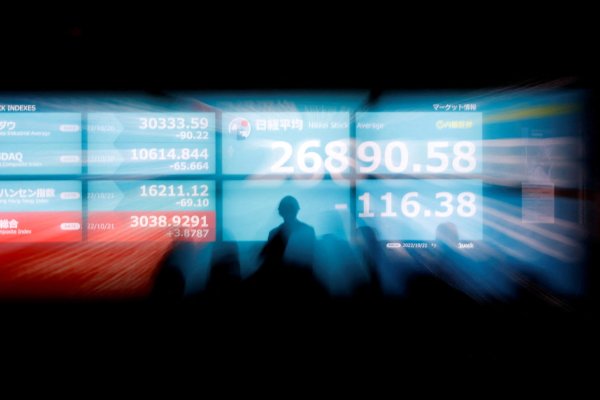 <p>Operadores mantienen las apuestas en junio para la primera baja de tasas de la Fed tras datos de inflación</p>