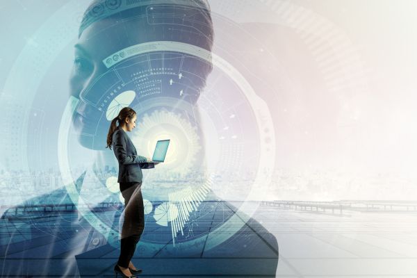 Mujeres en tecnología: No se puede estar disponible siempre