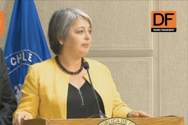 <p>Ahora en DF | Ministra Jara hace llamado a la oposición a “sumar mayor velocidad” para avanzar en reforma de pensiones</p>