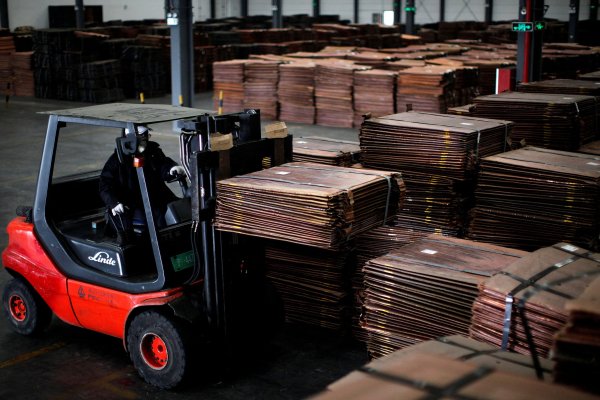 Fitch mejora sus estimaciones para los precios del cobre este año