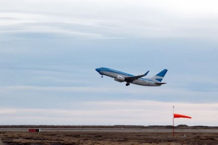 Gobierno de Milei anunció la liberalización de vuelos entre Argentina y Brasil