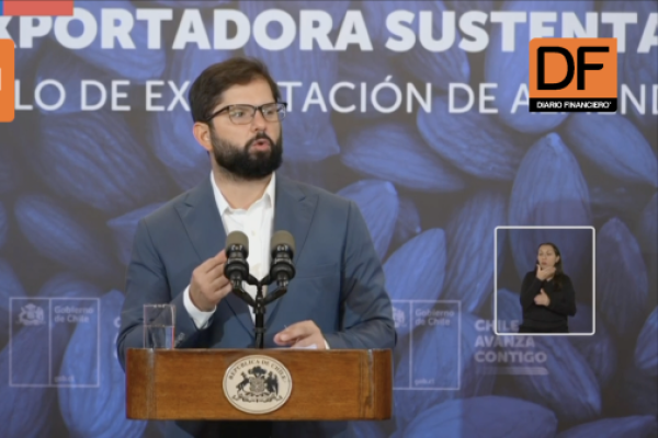 <p>Ahora en DF | Boric encabeza firma protocolo aduanero con China: “Estamos haciendo crecer” al país</p>