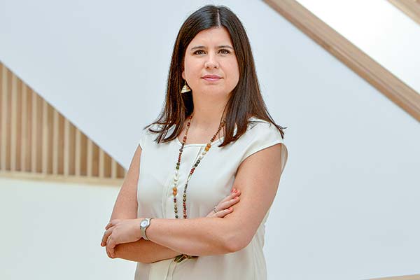 <p>María Paz Hermosilla, directora de GobLab UAI.: “Hay poca información de cómo se implementan los algoritmos en el Estado, en la mitad de los casos no sabemos cómo se financian”</p>