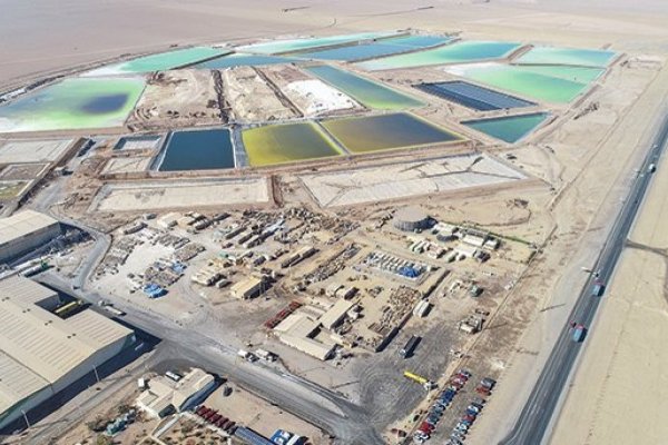 Expresidente del Consejo para la Transparencia alerta que el acuerdo Codelco-SQM requiere "una reevaluación de los plazos y procedimientos adoptados hasta ahora"