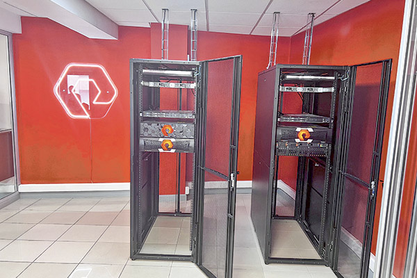 Pure Storage ofrece la solución Pure as-a-Service por medio de su partner IIA (Ingeniería e Informática Asociada Ltda.), una plataforma que transforma un entorno de almacenamiento de una empresa en un servicio de almacenamiento altamente eficiente.