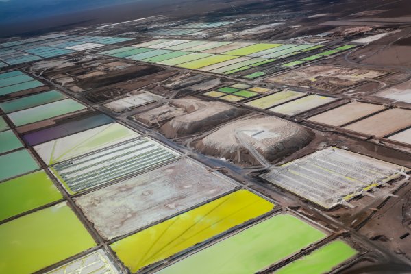 SQM anuncia que transferirá concesiones mineras de litio a la empresa conjunta con Codelco