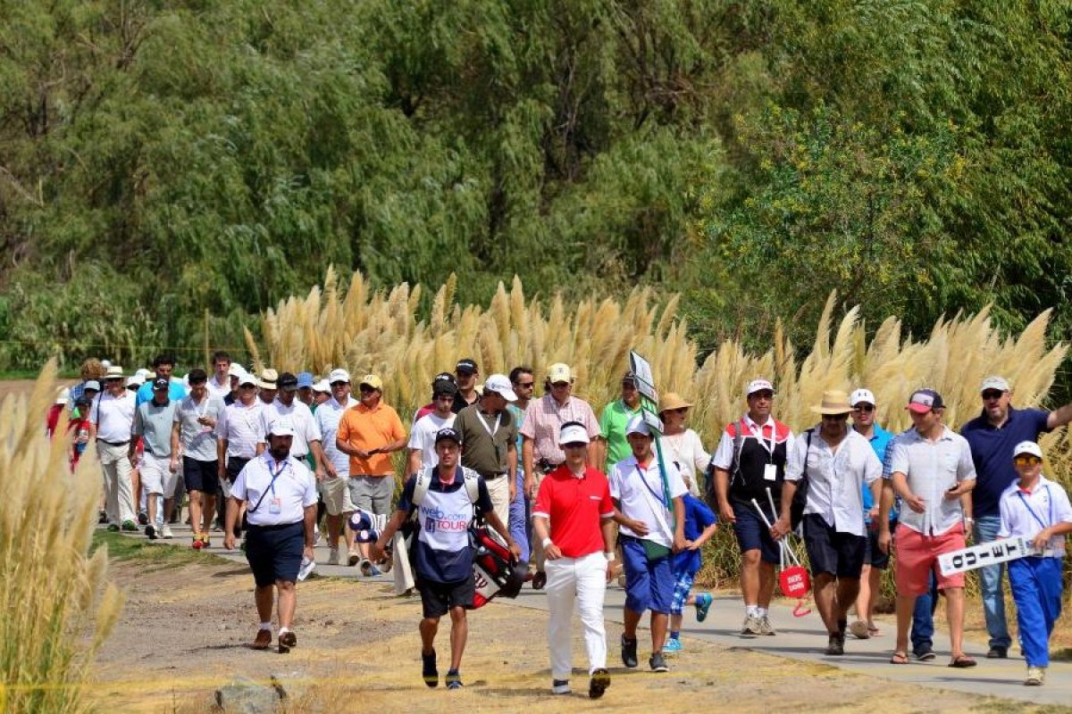 <p>Polémica por las 3.000 pelotas de golf extraviadas en el Korn Ferry Tour del Prince of Wales Country Club</p>