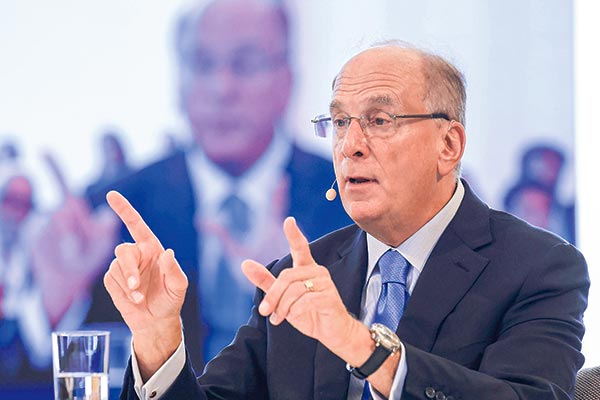 <p>El CEO de BlackRock, Larry Fink,  abordó la situación previsional mundial en su carta dirigida a los accionistas. Foto: Bloomberg</p>