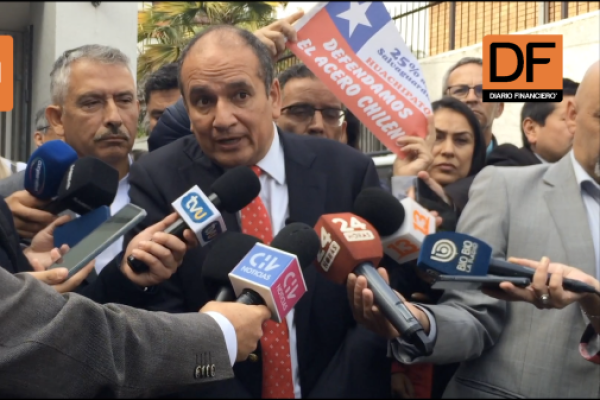 <p>Ahora en DF | Gobernador del Bío Bío por crisis en Huachipato: “Lo que echamos de menos del Gobierno es saber cómo van a actuar”</p>