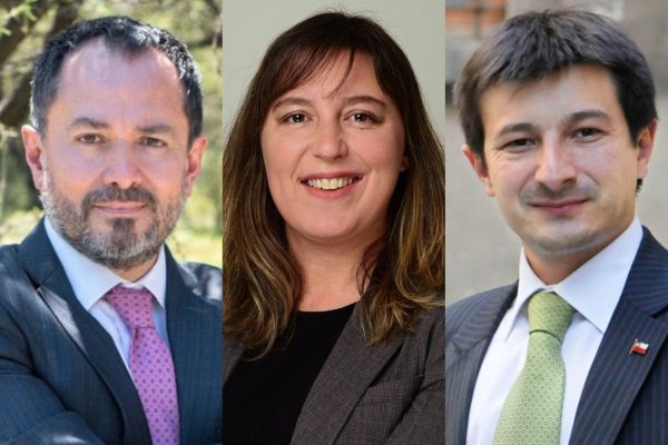 <p>Los especialistas Rodrigo Reyes, María Jaraquemada y Alberto Precht.</p>