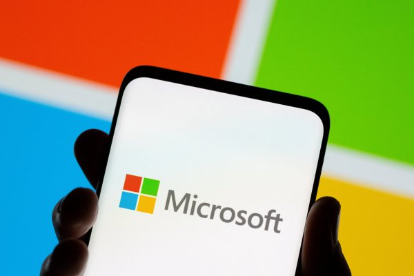 Microsoft y OpenAI planearían un mega data center por US$ 100.000 millones y con una supercomputadora de IA