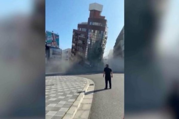 <p>Ahora en DF | Al menos cuatro víctimas fatales y 57 heridos tras un terremoto de 7,4 grados en Taiwán</p>