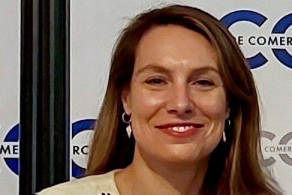 Ximena Vial asume como nueva directora ejecutiva del CAM Santiago