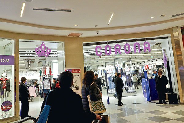 <p>Sernac oficia a Corona tras anuncio de cierre de su tarjeta de crédito</p>