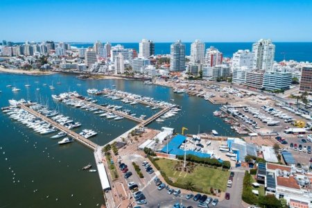 En 12 años inversionistas argentinos compraron 54 viviendas por mes en Uruguay