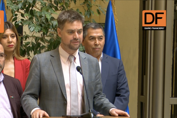 <p>Ahora en DF | Comisión del caso Audios citará a la UAF y a Sebastián Sichel: “La ‘caja de Pandora’ del Caso Hermosilla se sigue abriendo”</p>