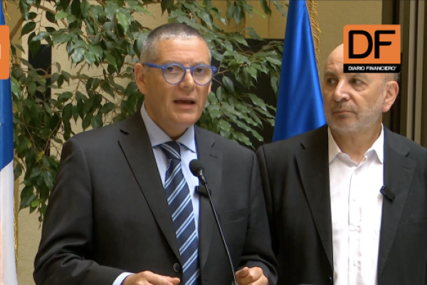 <p>Ahora en DF | Sernac por reorganización financiera de Wom en EEUU: “Nuestro foco es la protección de los 8 millones de clientes” en el país</p>