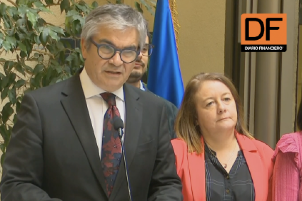 <p>Ahora en DF | Marcel por aprobación de proyecto de cumplimiento tributario: “A quienes evaden impuestos, acá se ha prendido una luz roja”</p>