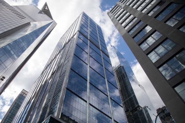 <p>Los activos bajo gestión de BlackRock alcanzan un récord de US$ 10,5 billones</p>