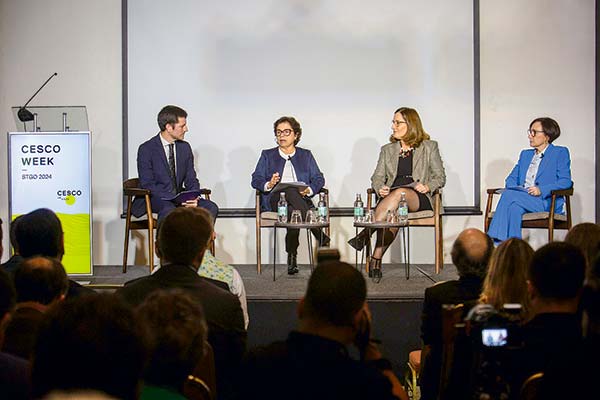 Permisología, acuerdos y comunidad marcan apertura de Cesco Week Santiago