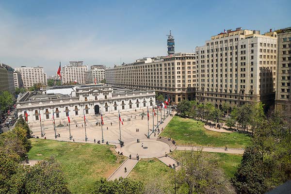 Un tercio de funcionarios públicos ha usado IA, pero admite inquietud por impacto en su empleo