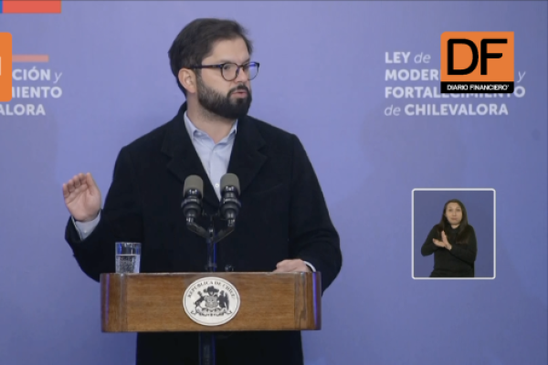 <p>Ahora en DF | Boric pide acelerar la votación de la reforma de pensiones: “Espero que se vote pronto… Acá no sirven las excusas”</p>