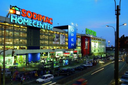 Falabella cierra el traspaso de sus activos en Perú a Mallplaza en una transacción valorada en US$ 848 millones