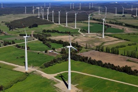 Española Acciona reducirá su negocio de energías renovables en Brasil en medio de dificultades para implementar nuevos proyectos de generación
