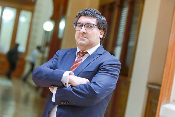 De una práctica en la Penitenciaría al caso Factop: quién es el fiscal Juan Pablo Araya