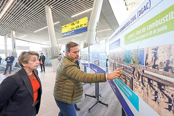 MOP invertirá US$ 33 millones en Aeropuerto de Santiago para mejorar plataforma y calles de rodaje para aeronaves