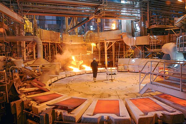 <p>El cobre marca nuevo máximo en dos años sobre los US$ 4,5 mientras persisten los temores por la oferta del metal</p>