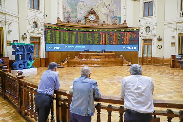 Bolsa regional nuam sale a la caza de los inversionistas retail chilenos
