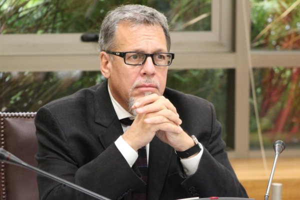 Lagos Weber responde a Coloma por secreto bancario: “No creo que los principales países de la OCDE apliquen el concepto de pesca milagrosa”