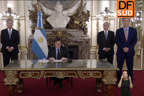 <p>Ahora en DF SUD | Milei anuncia superávit fiscal del 0,2% del PIB en el primer trimestre: "Nuestro plan está funcionando"</p>