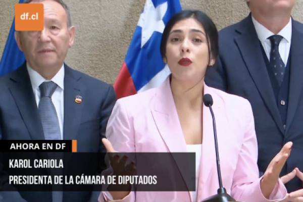 <p>Ahora en DF | Cariola por dichos de Boric sobre cambios en el sistema político: “No estamos cerrados a la incorporación de ningún debate”</p>