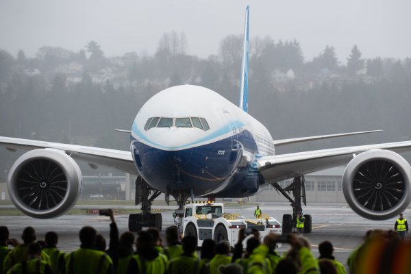 <p>Boeing registra su primera caída de ingresos en 7 trimestres por el descenso de las entregas</p>