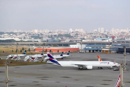 Latam desiste de adquirir aviones Boeing 737 tras fracaso en negociaciones por aeronaves de la brasileña Gol