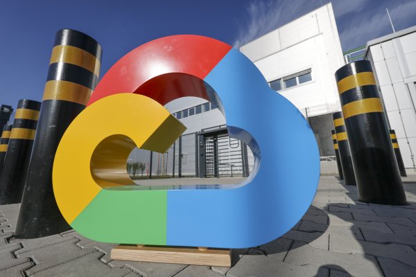 <p>Alphabet ingresa al exclusivo club de los US$ 2 billones en capitalización de mercado tras sólidos resultados impulsados por la IA</p>