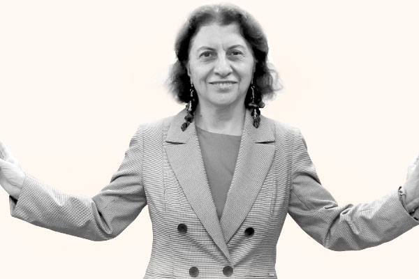 Cecilia Araya, EFE: “El servicio de pasajeros será deficitario pero estará compensado por otros ingresos”