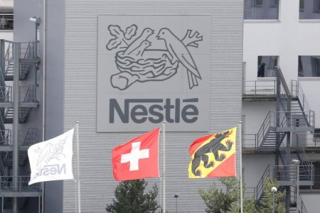 Nestlé descarta impacto a corto plazo en sus productos ante el alza del precio del cacao: "Estamos cubiertos para el resto del año"