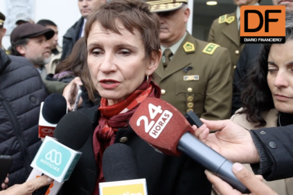 <p>Ahora en DF | Ministra Tohá tras atentado contra carabineros en Cañete: “Nos vamos a empeñar por aclarar este crimen, por dar con los culpables"</p>