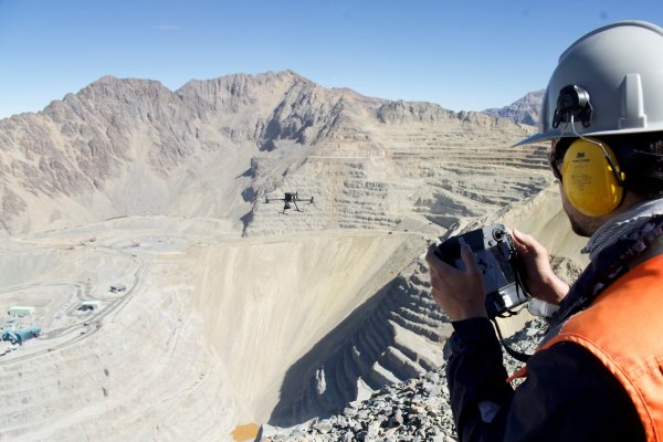 <p>Los Bronces, de Anglo (Foto: Reuters)</p>