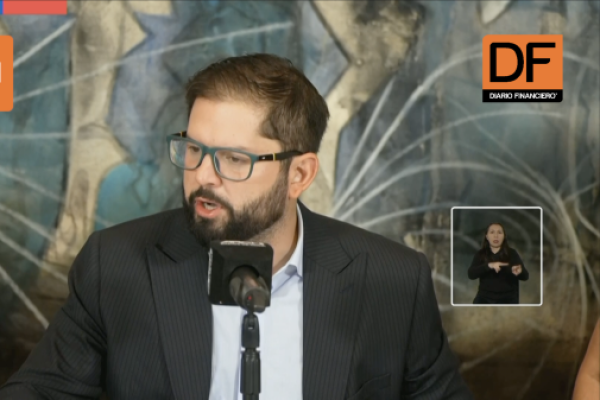 <p>Ahora en DF | Presidente Boric sobre intervención de Mewes en Enade: “No fue un discurso colaborativo, solo se dedicó a criticar”</p>