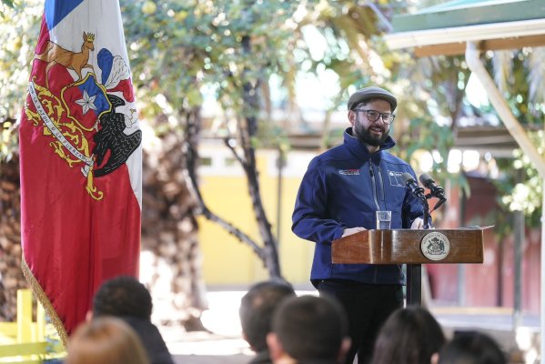 Boric sube el tono por pensiones: “¿Hasta cuándo el Parlamento va a seguir deteniendo la reforma?”
